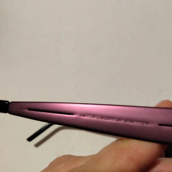 NEW Benetton Vintage Oval Women's Sunglass - Picture 6 of 12